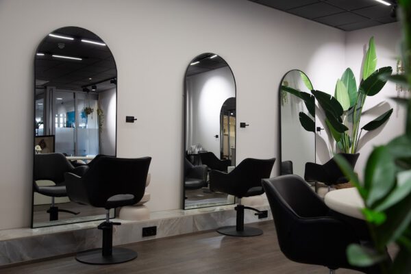 Kapsalon foto van At Hair