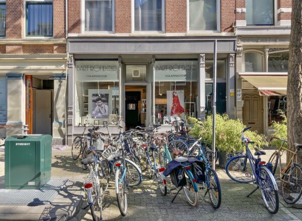 Kapsalon foto van Bart Rond Heads & Faces