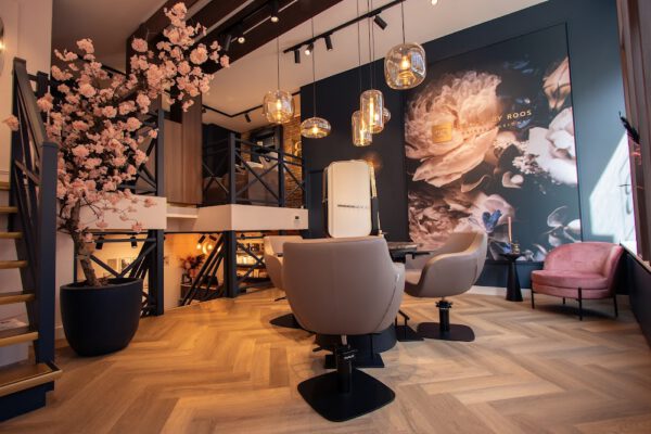 Kapsalon foto van Beauty by Roos Hairextensions