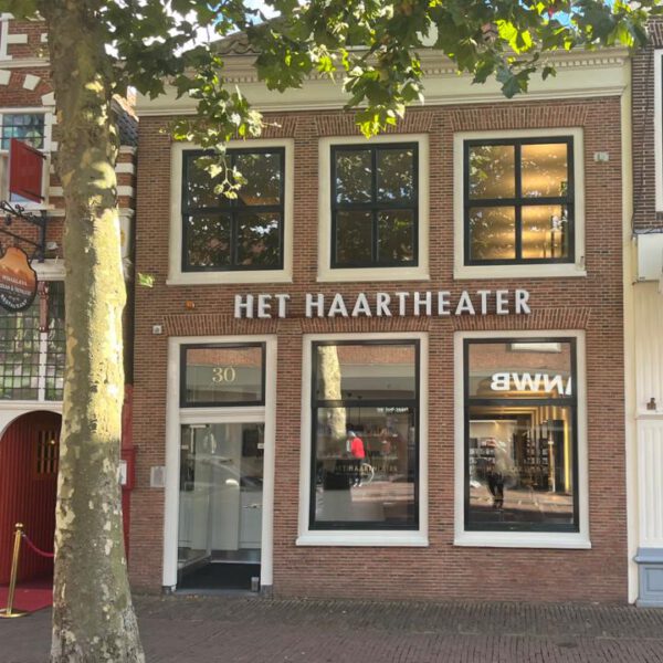 Kapsalon foto van Bob jansen