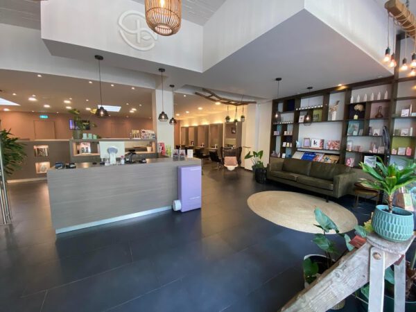 Kapsalon foto van Caracthair