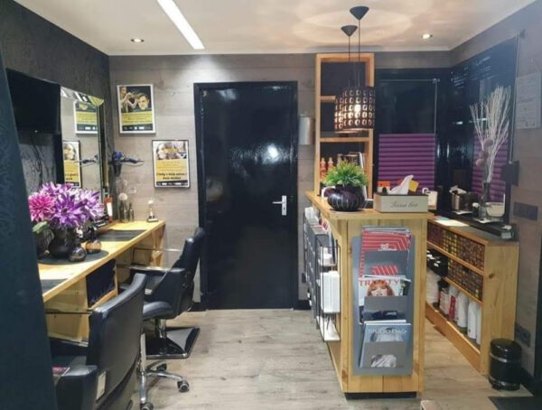 Kapsalon foto van Cindy’s Knip Salon & Knip Mobiel