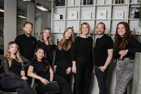 Kapsalon foto van Climax