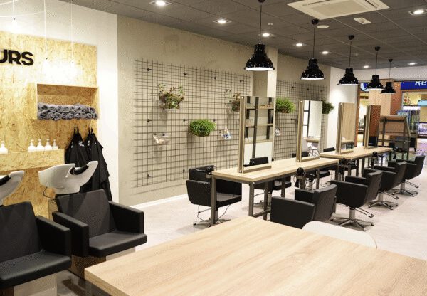 Kapsalon foto van Cuts & Colours Nieuwerkerk aan den IJssel