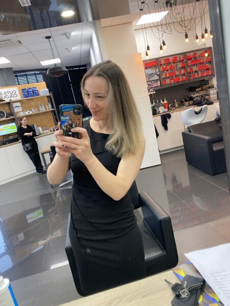 Kapsalon foto van Cuts & Colours Voorhout