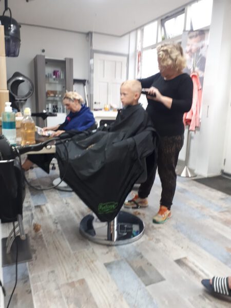 Kapsalon foto van De Hoofdzaak 13