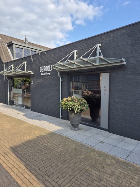 Kapsalon foto van De Rooij Hair & Beauty