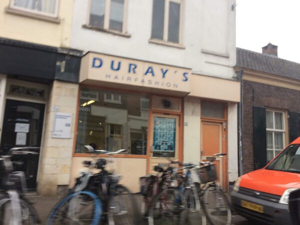 Kapsalon foto van Dressing Hair Arnhem