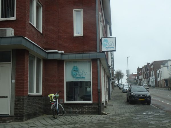 Kapsalon foto van Funny’s Hairstyling