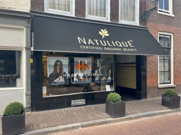 Kapsalon foto van Haarvorming.NL