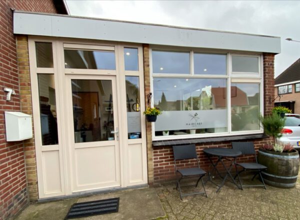 Kapsalon foto van Hair-Crew Huissen