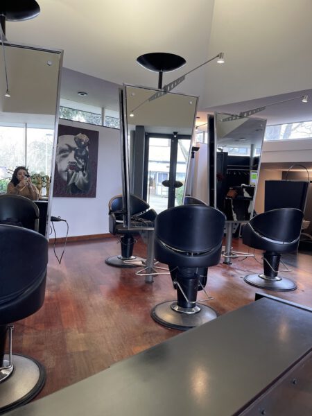 Kapsalon foto van Hair by Roger