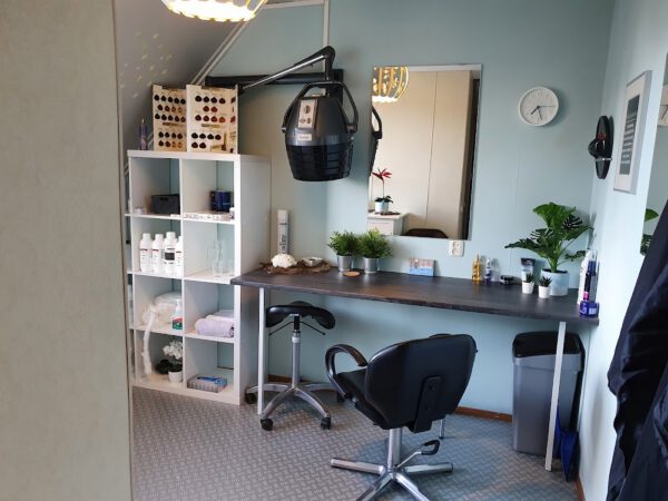 Kapsalon foto van Hair on Wheels