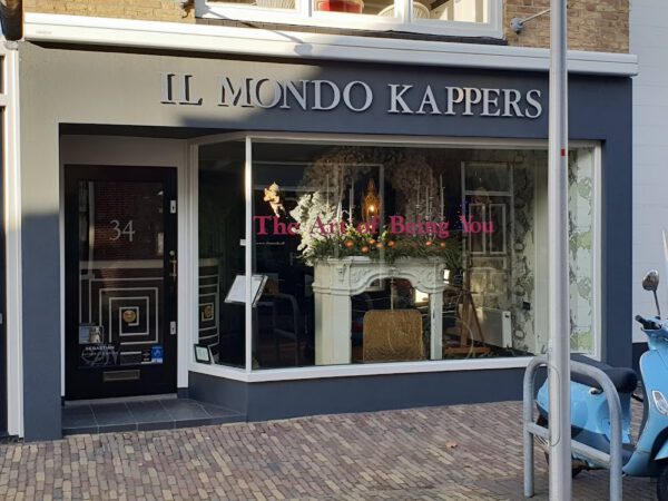 Kapsalon foto van Il Mondo