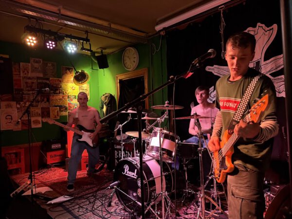 Kapsalon foto van Kami Kami