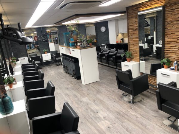 Kapsalon foto van Kapper Zwiers