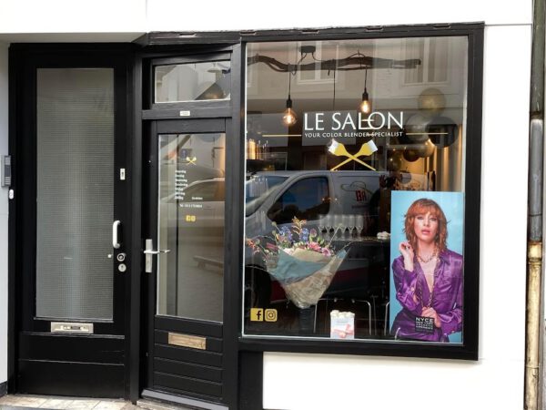 Kapsalon foto van Kapsalon Mojgan