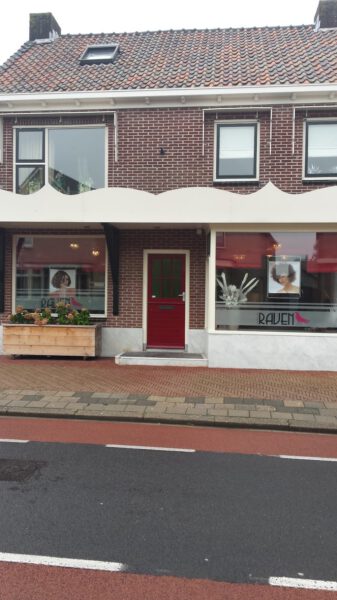 Kapsalon foto van Kapsalon Raven