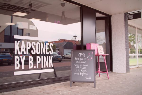 Kapsalon foto van Kapsones by B.Pink