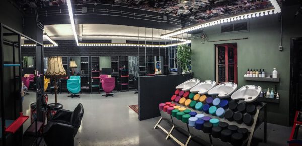 Kapsalon foto van Kinki Kappers Oudegracht