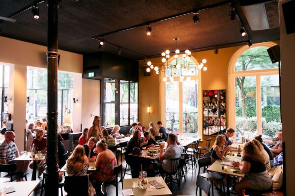 Kapsalon foto van Louis Amundaray