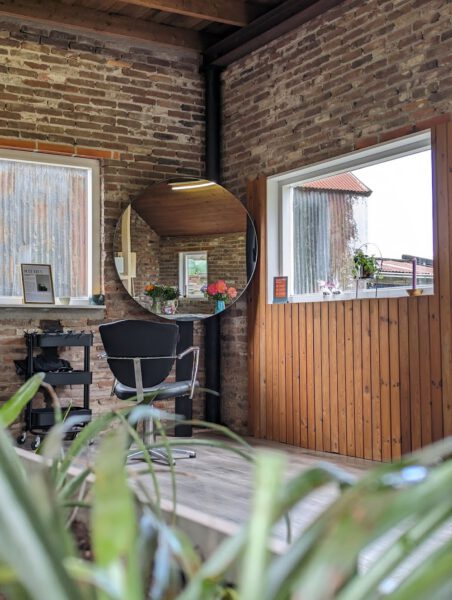 Kapsalon foto van Mina Haarsalon