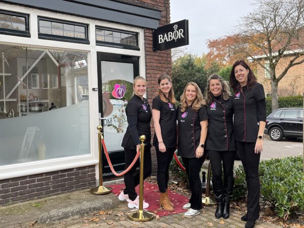 Kapsalon foto van Mooi bij Zus enzo