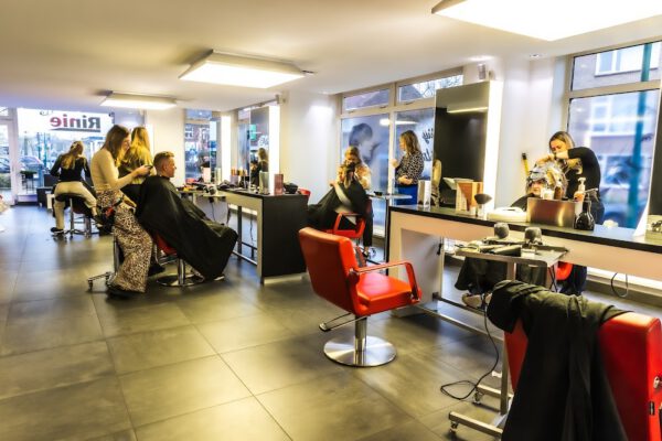 Kapsalon foto van Rinie Kappers