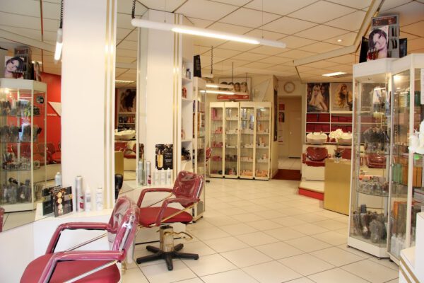 Kapsalon foto van Sandra Hair and Beauty Centre