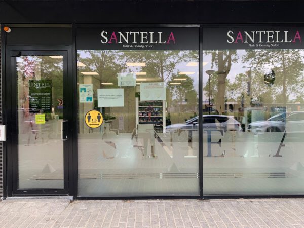 Kapsalon foto van Santella BV