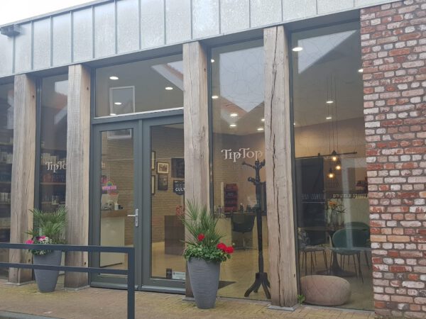 Kapsalon foto van TipTop Hairstyling