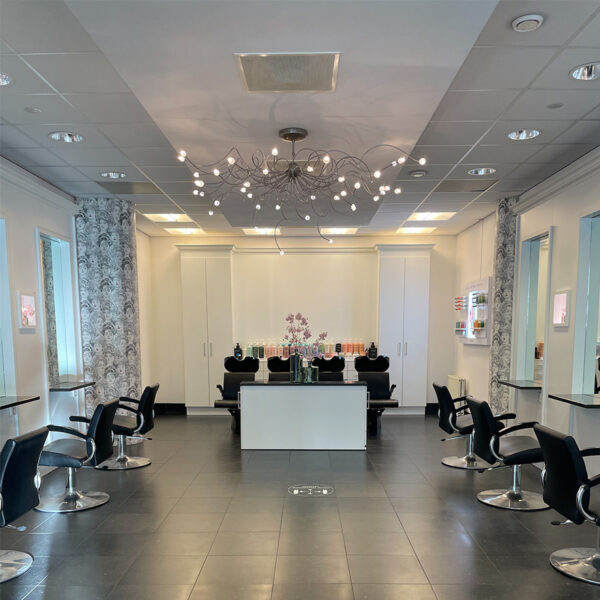 Kapsalon foto van hairpointhelmy