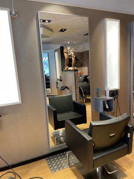 Kapsalon foto van kapsalon 4you2