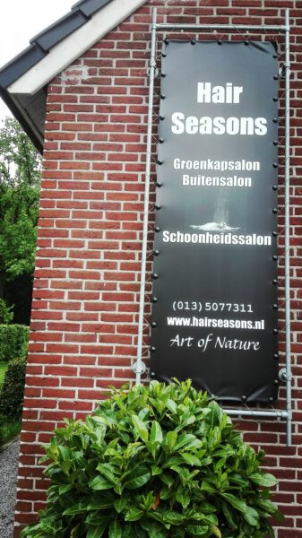 Kapsalon foto van kapsalon Hairseasons